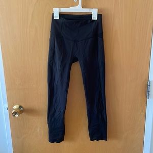 BLACK LULULEMON LEGGINGS